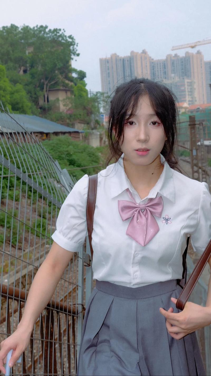 离家出走jk少女游戏截图