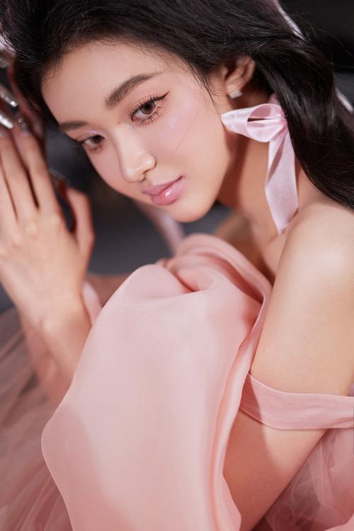美少女19免费高清版观看重制版截图