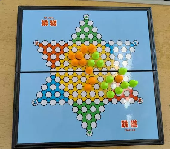 跳棋游戏规则