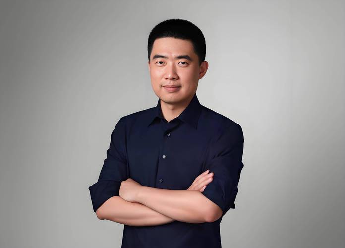 理想汽车创始人李想简历截图