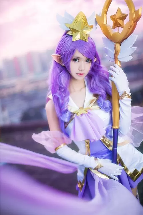 魔法少女迦娜cos缩略图